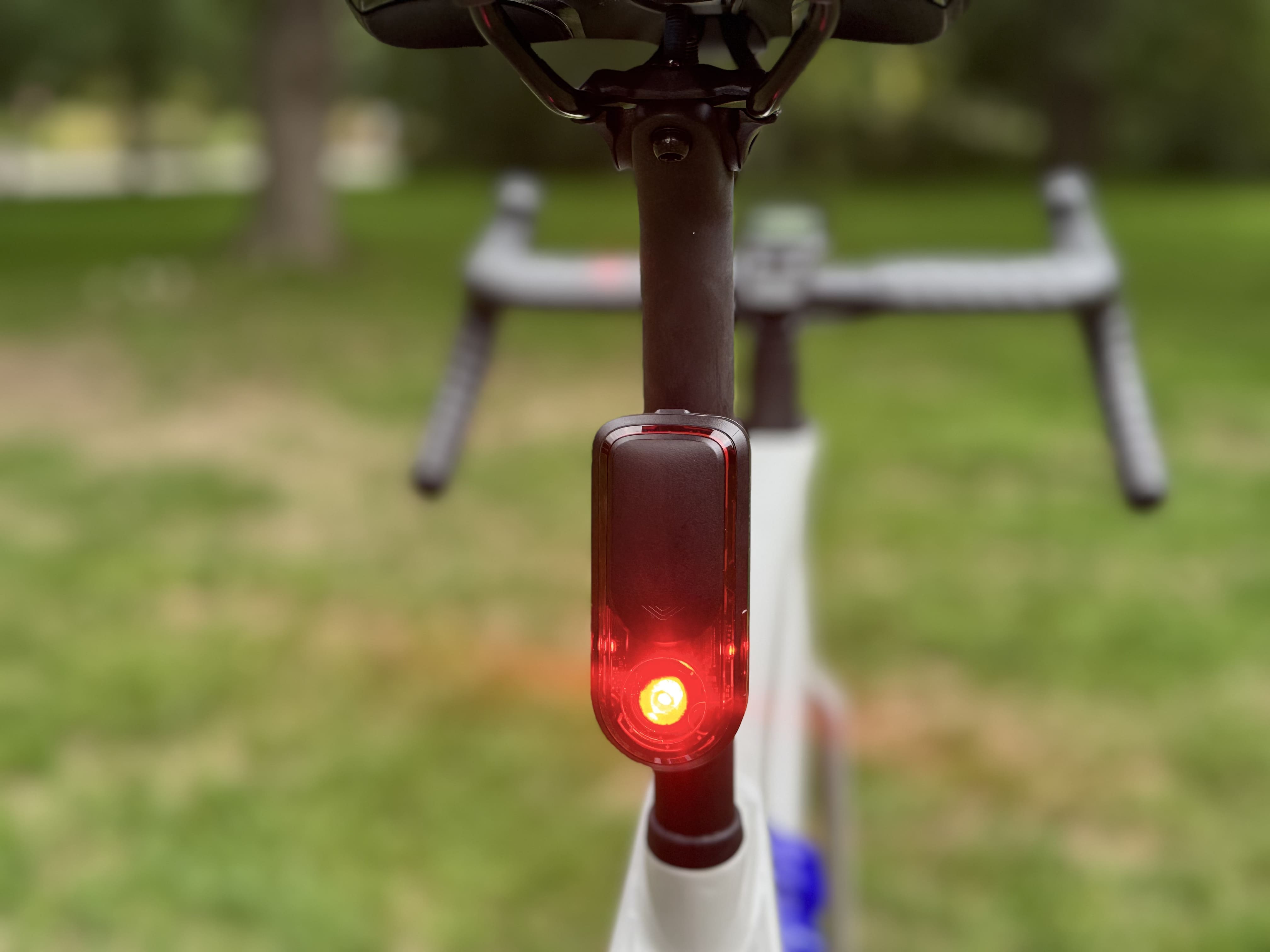 garmin-cyklisticky-ekosystem-edge-rally-varia (7)